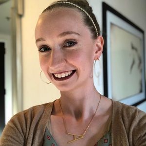 Meet your Posher, Alaina